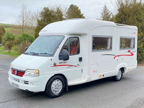 Rapido 741f Motorhome (2003) - Picture 3