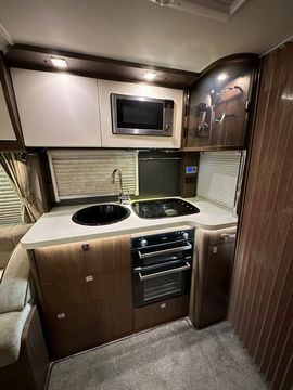 Elddis  Motorhome (2013) - Picture 8