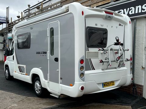 Swift BOLERO 630 EK Motorhome (2009) - Picture 2