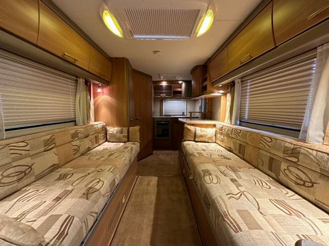 Swift BOLERO 630 EK Motorhome (2009) - Picture 4