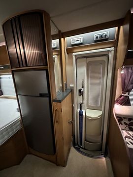 Auto Trail TRACKER FB Motorhome (2013) - Picture 9