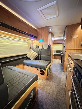 Auto Trail SCOUT Motorhome (2010) - Picture 7