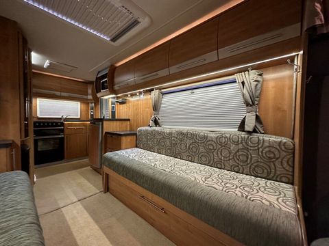 Auto Trail NAVAJO EK Motorhome (2011) - Picture 7