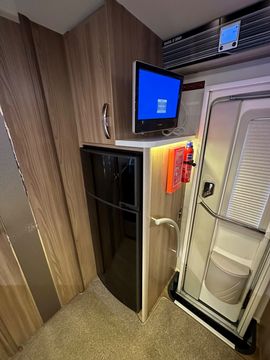 Swift BOLERO 712 SB BLACK EDITION Motorhome (2015) - Picture 9