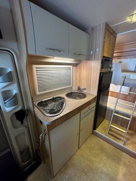 Chausson FLASH 25 Motorhome (2014) - Picture 8