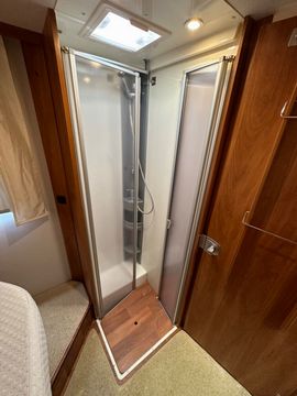 Dethleffs TREND i6757 DBM Motorhome (2017) - Picture 13