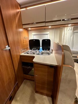 Dethleffs TREND i6757 DBM Motorhome (2017) - Picture 8