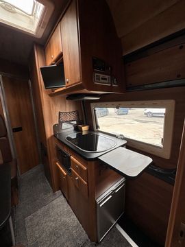 RS SPRINTER X MOTORCROSS Campervan (2015) - Picture 5