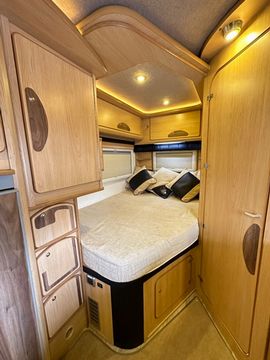 IH IH J500 Motorhome (2010) - Picture 15