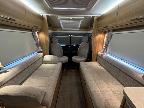 Elddis ACCORDO 105 Motorhome (2015) - Picture 4