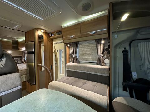 Swift BOLERO 684 FB Motorhome (2012) - Picture 6