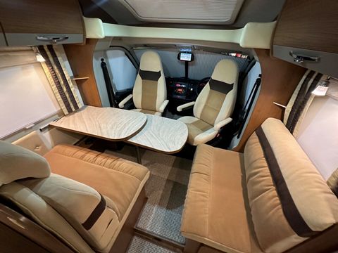 BURSTNER NEXXO T720 Motorhome (2014) - Picture 4