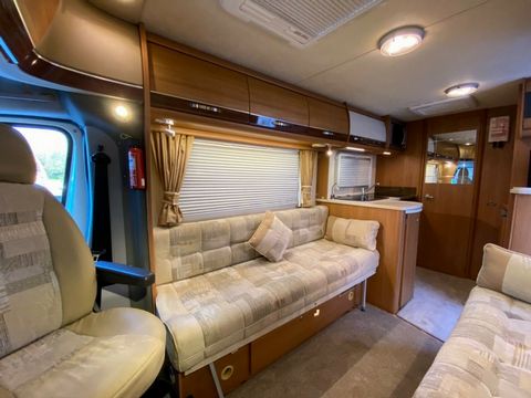 Autocruise STARBURST Motorhome (2009) - Picture 7