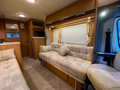 Autocruise STARBURST Motorhome (2009) - Picture 8