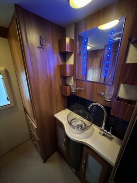 Auto Sleeper COTWOLD Motorhome (2010) - Picture 10