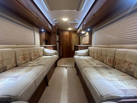 Auto Sleeper COTWOLD Motorhome (2010) - Picture 5