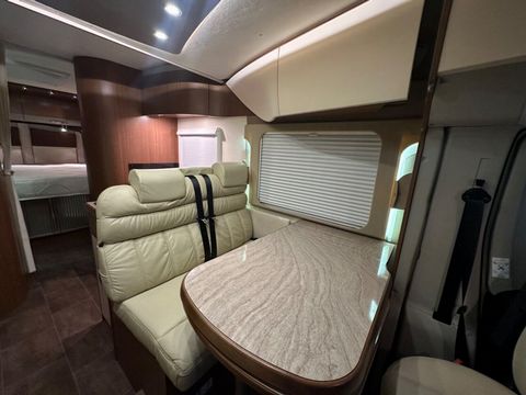 Bürstner IXEO PLUS IT 724 Motorhome (2012) - Picture 8