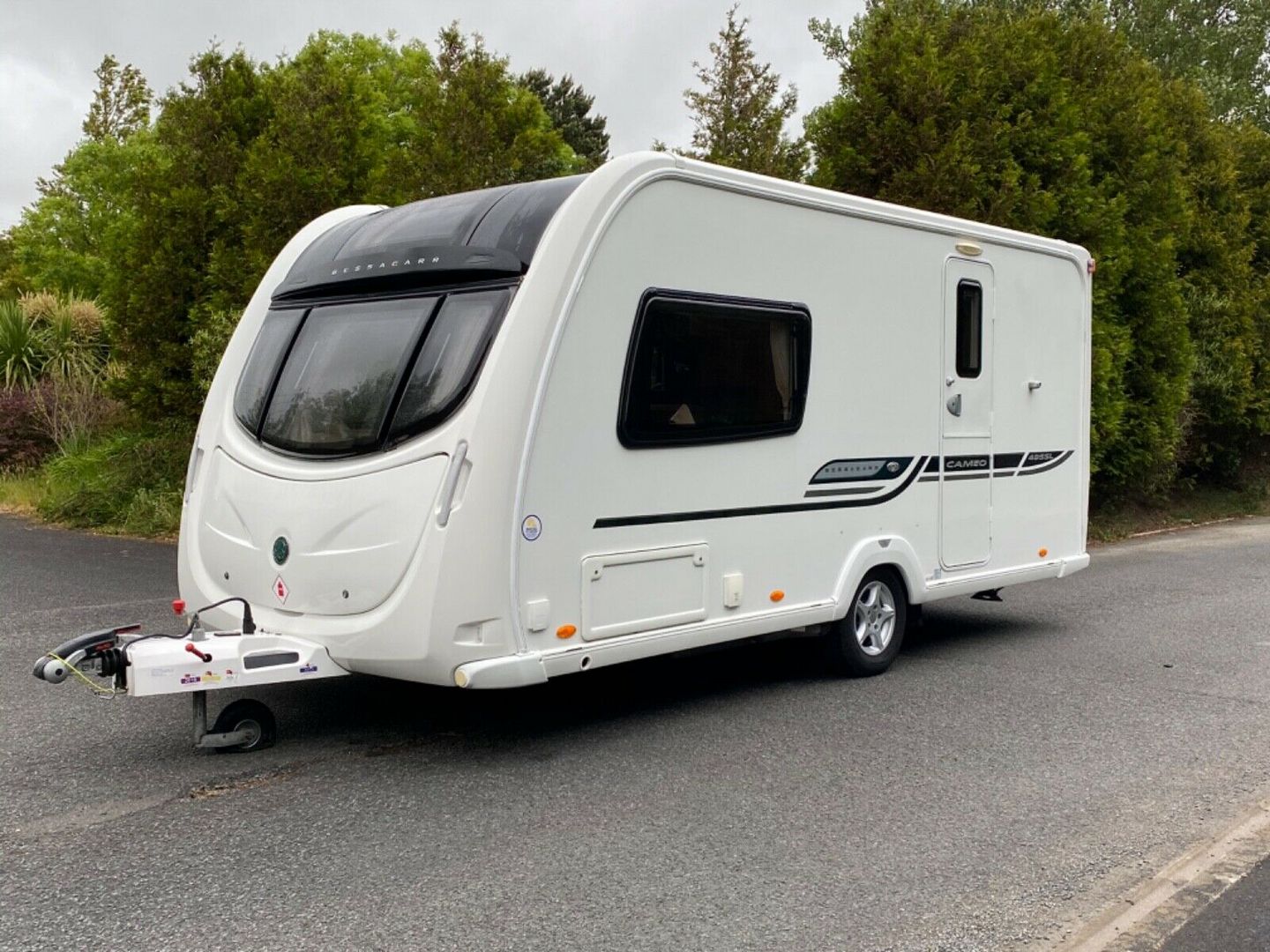 Bessacarr cameo 495sl Mobile & Touring Caravan (2013) | North Devon ...