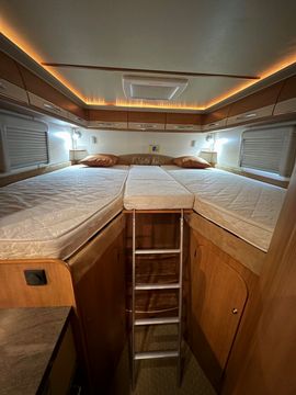 Hobby VAN EXCLUSIVE Motorhome (2010) - Picture 11