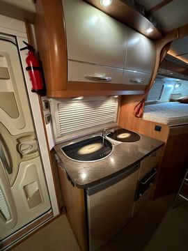 Hobby VAN EXCLUSIVE Motorhome (2010) - Picture 8