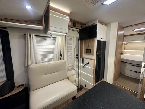 Pilote G740 EVIDENCE Motorhome (2021) - Picture 7