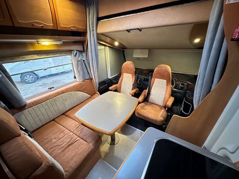 Euramobil EURA MOB Motorhome (2008) - Picture 4