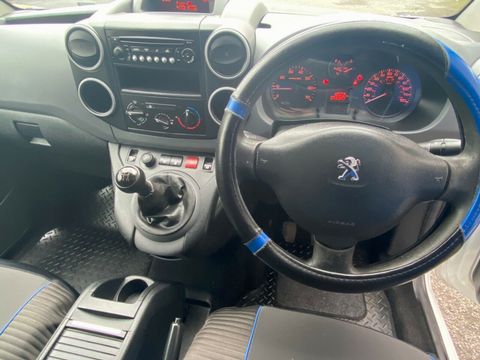 Peugeot Partner  (2013) - Picture 6