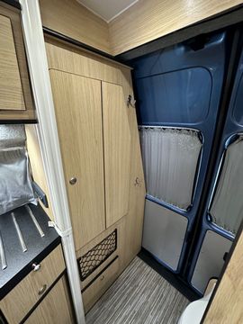 Danbury ROYALE Campervan (2019) - Picture 14