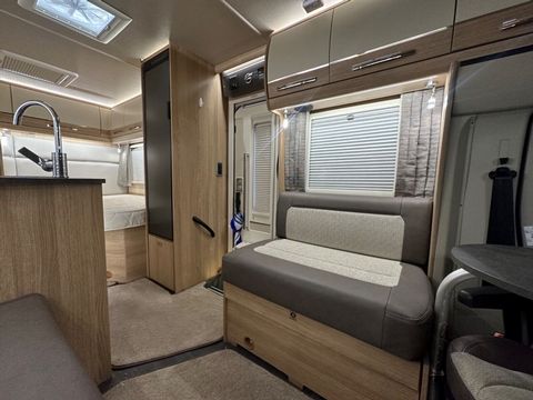 Auto Trail TRACKER EB Motorhome (2020) - Picture 6