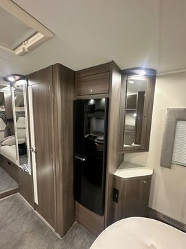 Elddis MAJESTIC 250 Motorhome (2021) - Picture 13