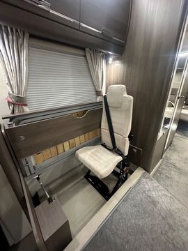 Elddis MAJESTIC 250 Motorhome (2021) - Picture 9