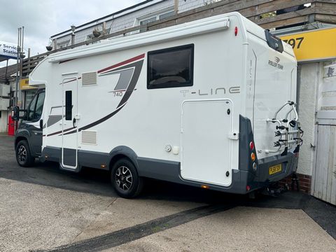 Roller Team T-LINE 740 Motorhome (2018) - Picture 2