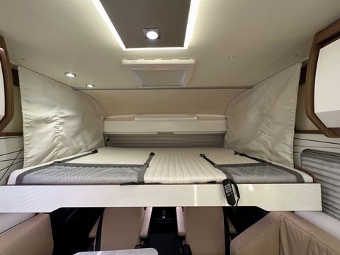 BURSTNER ELEGANGE I920G Motorhome (2017) - Picture 21