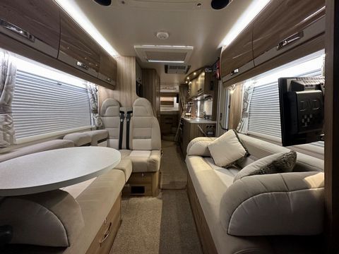 Swift Kon-tiki 679 Motorhome (2017) - Picture 5