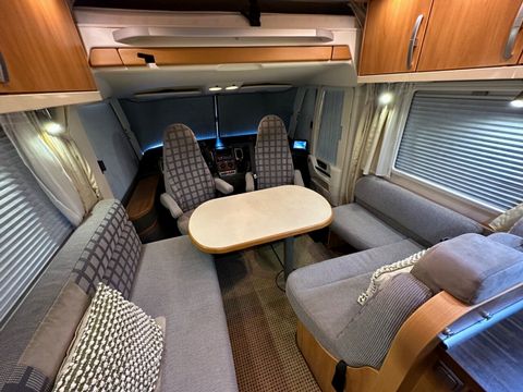 Hymer B508 CL Motorhome (2008) - Picture 4