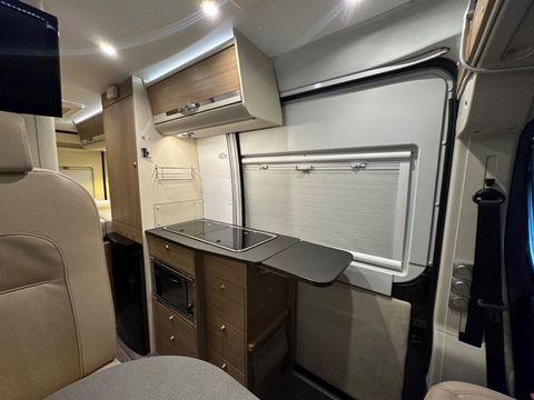 Adria TWIN 600 SP Motorhome (2018) - Picture 8