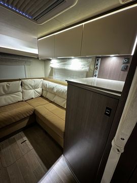 burstner VISEO i700 Motorhome (2014) - Picture 14