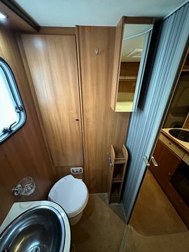 Rapido 690 Motorhome (2011) - Picture 18