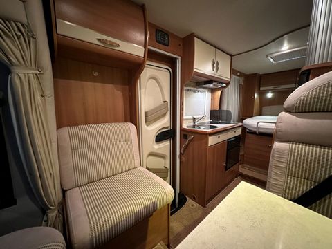 Rapido 690 Motorhome (2011) - Picture 8