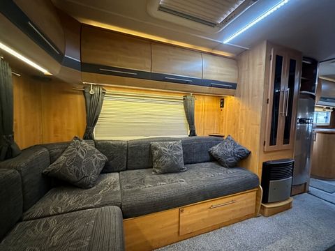 Auto Trail ARAPAHO Motorhome (2010) - Picture 13