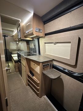 Lunar LANDSTAR Campervan (2015) - Picture 7