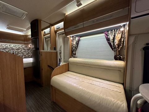 Auto Trail TRACKER FB Motorhome (2015) - Picture 7